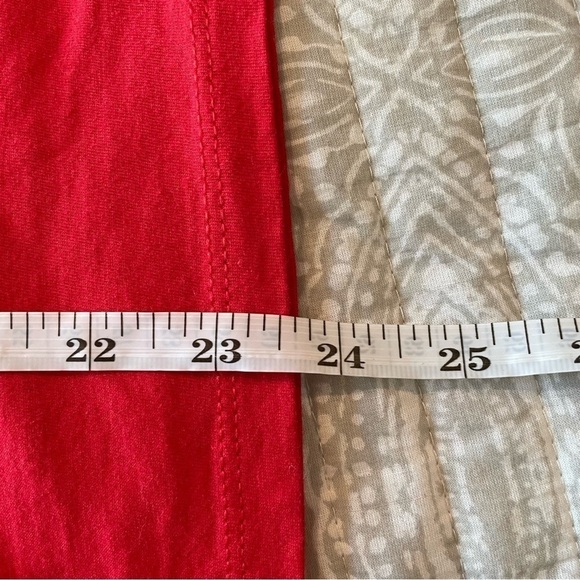 Port & Company Red In Tom We Trust Tampa Bay Buccaneers Short Sleeve Tee Small - Picture 7 of 7